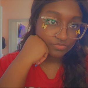Meet your Posher, Amani